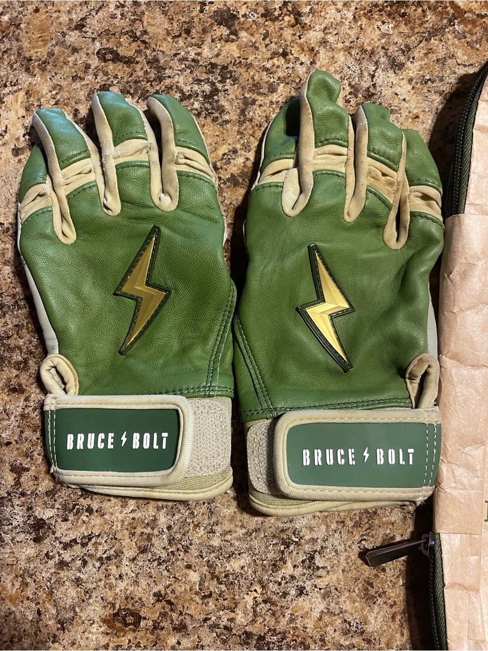 Bruce Bolt Kids Green Leather Lightning Gloves